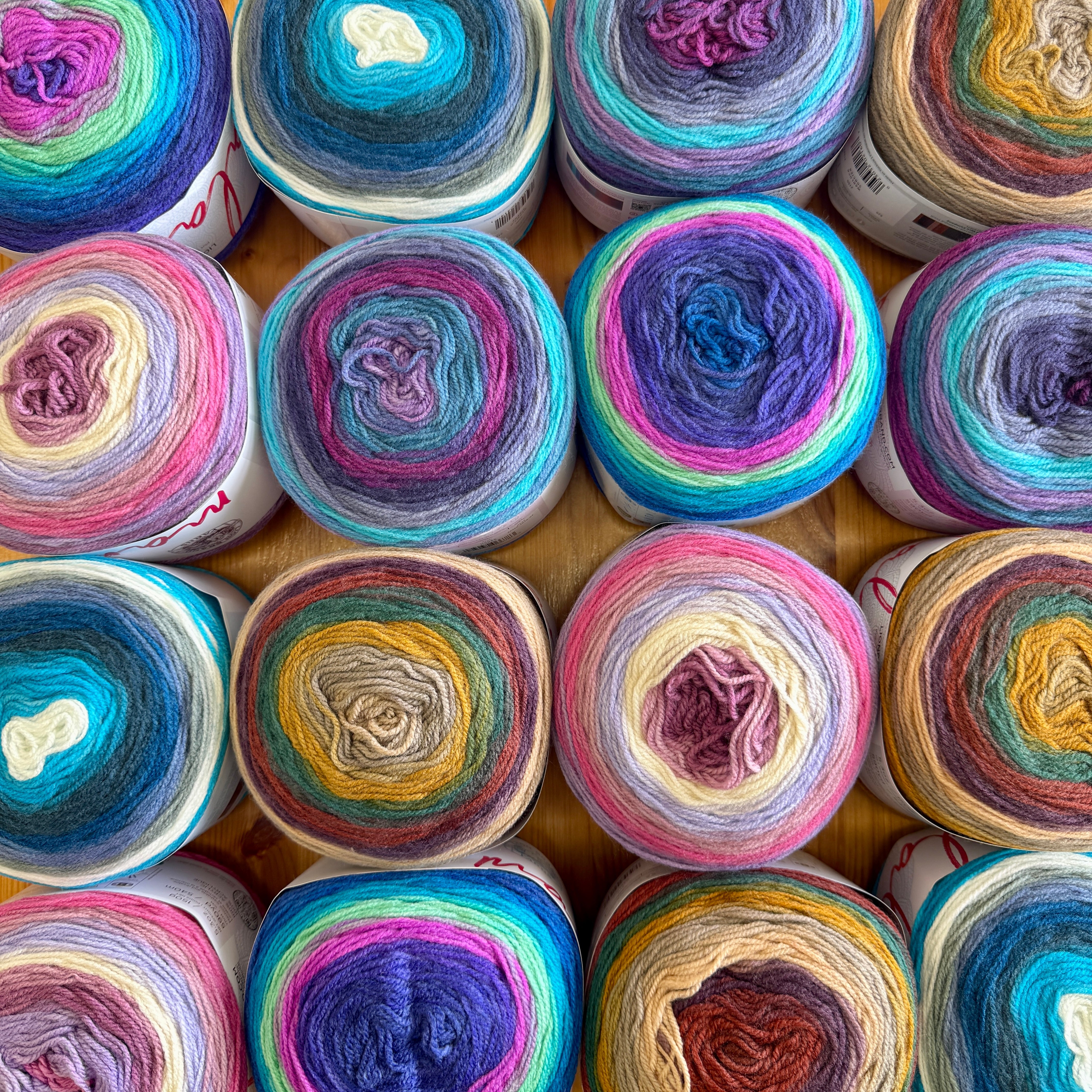 Lion Brand - Mandala (DK Weight)