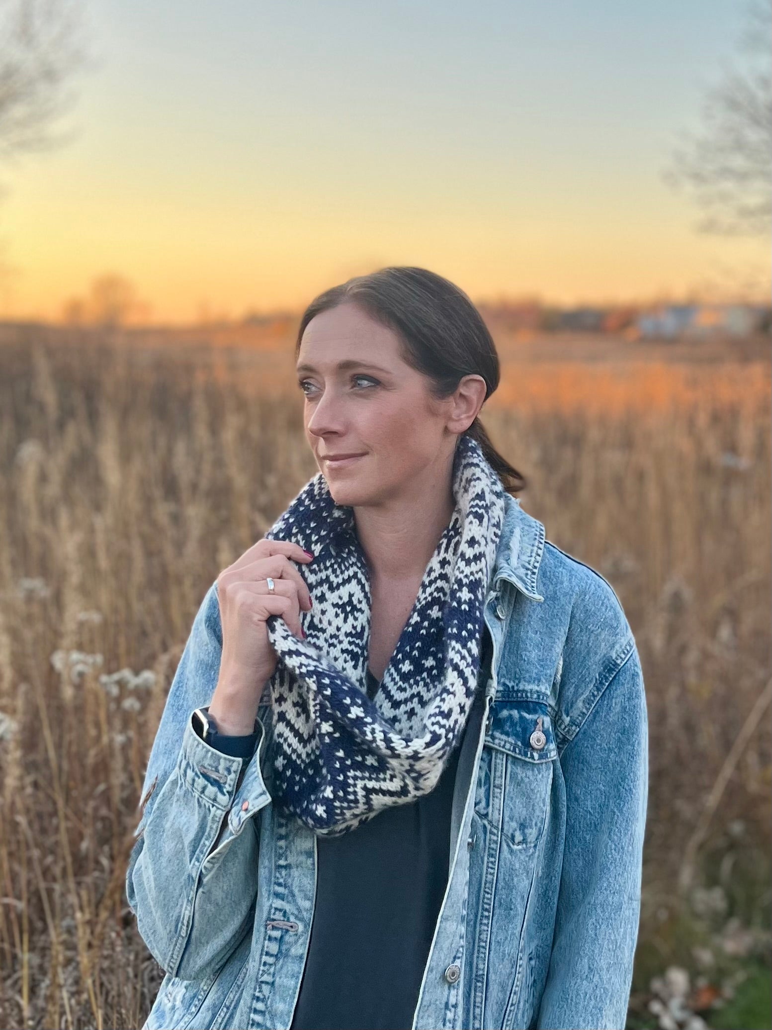 Suzy Snowflake Cowl kit
