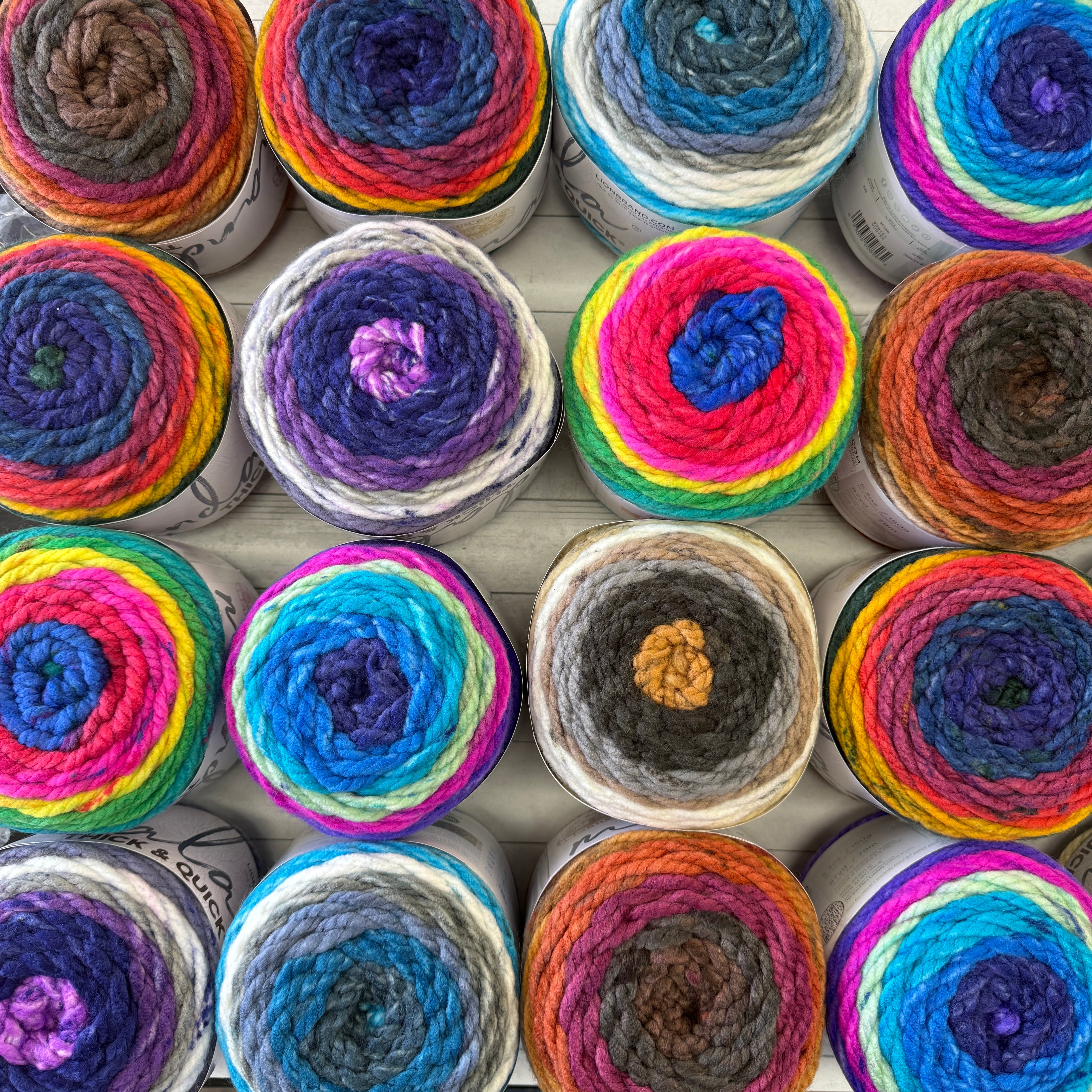 Lion Brand - Mandala Thick & Quick (Super Bulky)