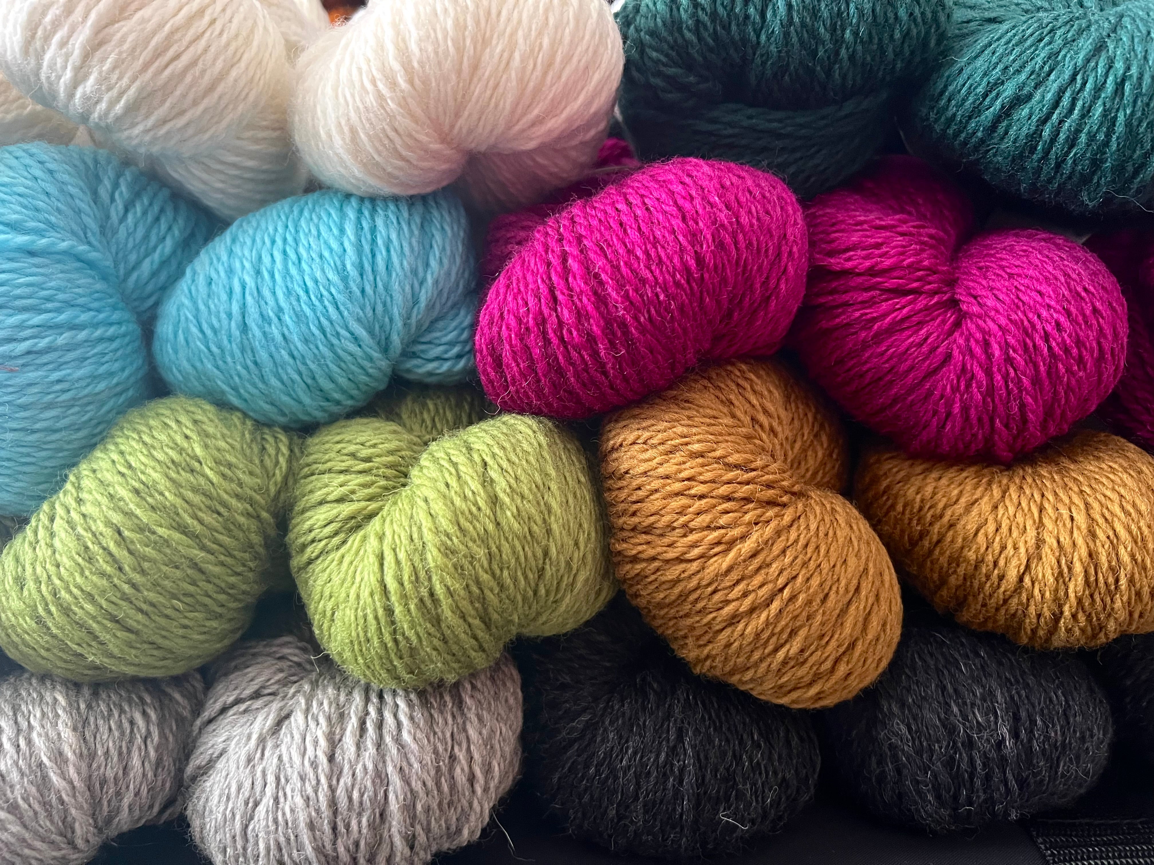 Juniper Moon Farm - Bluefaced Leicester (Worsted Weight)