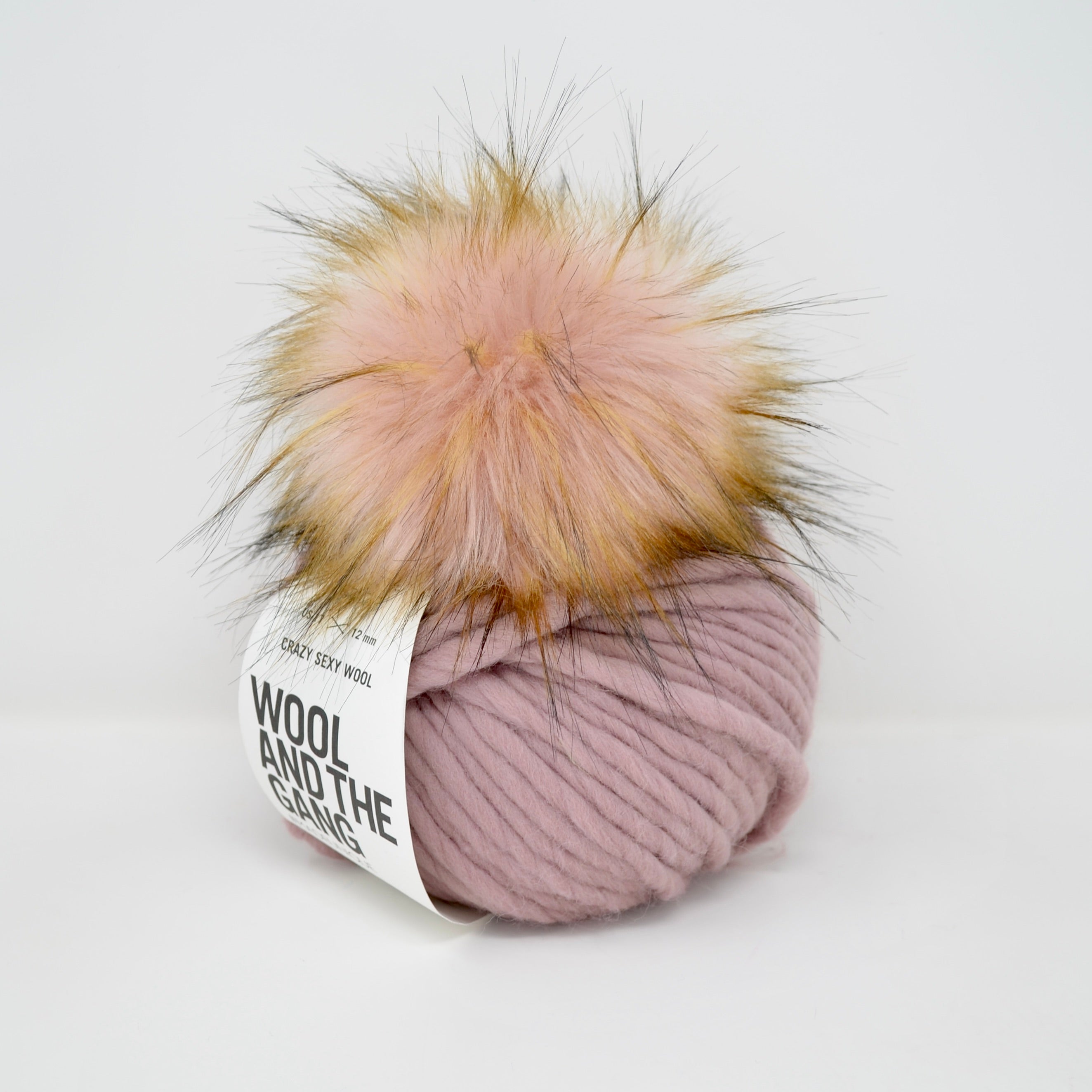 Super Bulky Skein + Pom Kit (Mellow Mauve/Cherry Blossom)