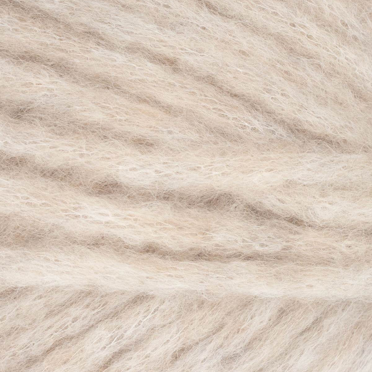 Beatrix - Almond 21