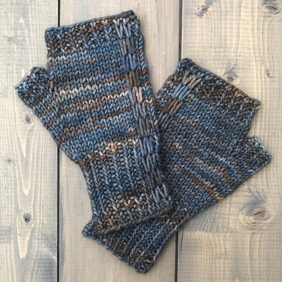 Cassiopeia Mittens and Fingerless Gloves Pattern