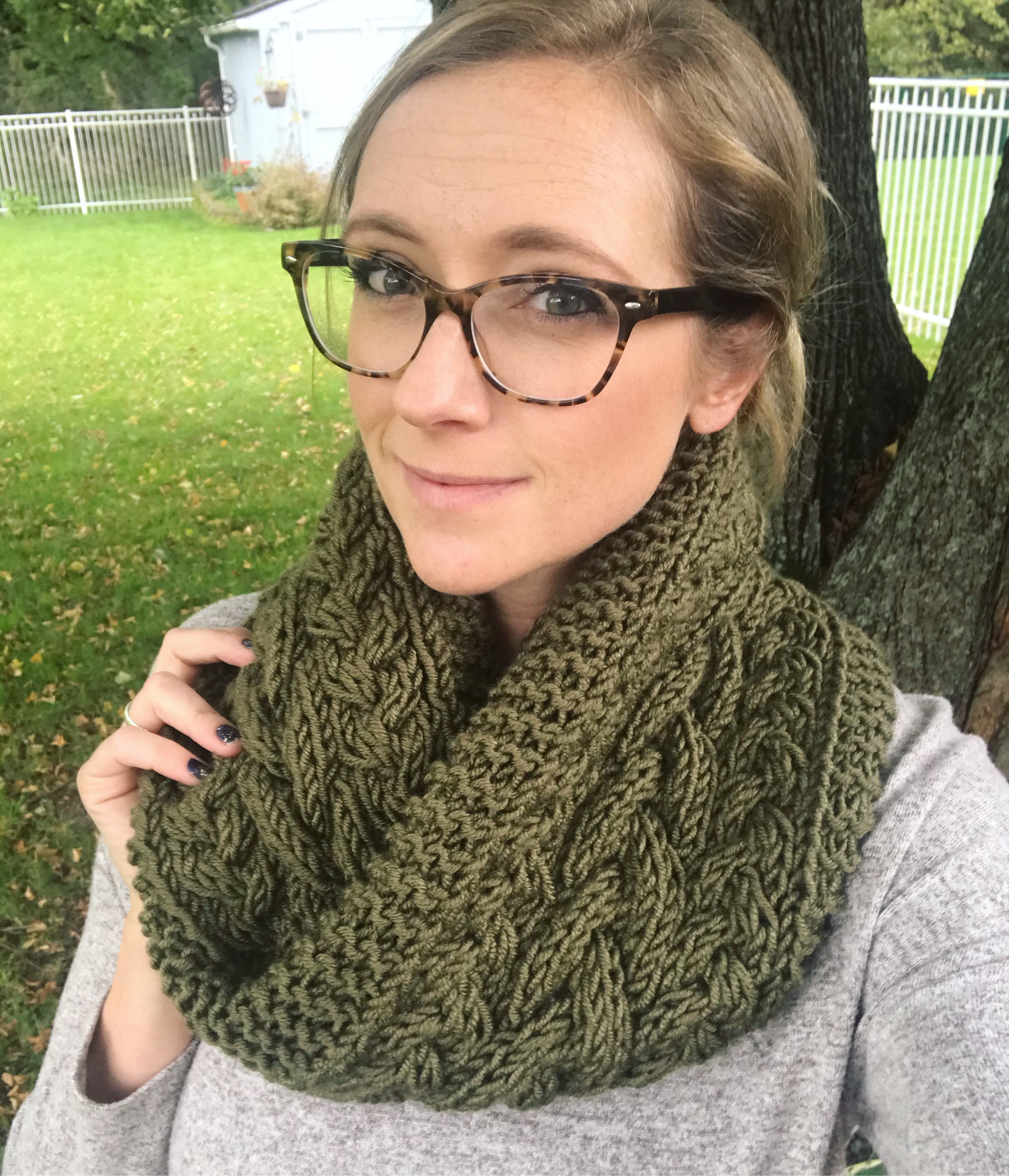 Trinity Infinity Cowl Pattern