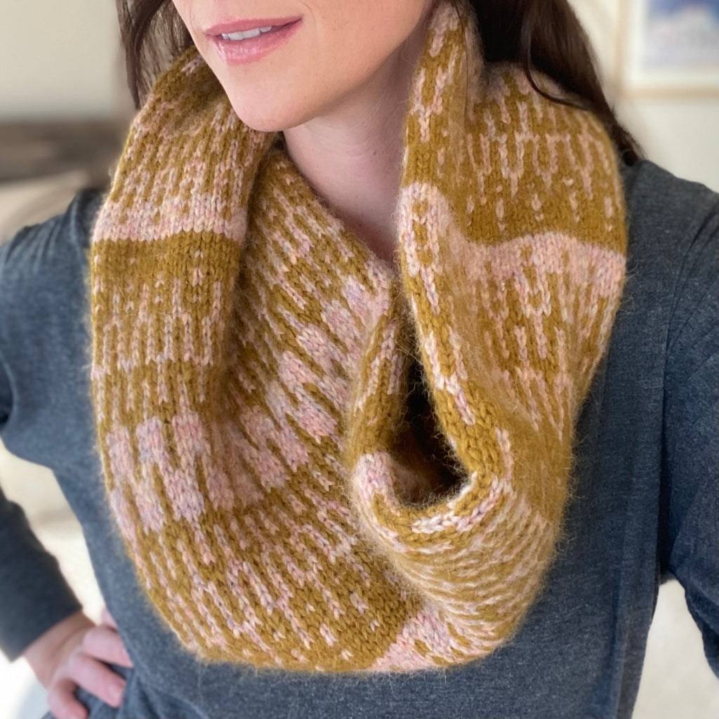 Accumulation Cowl Kit (Bronzed Olive/Mineral Pink)