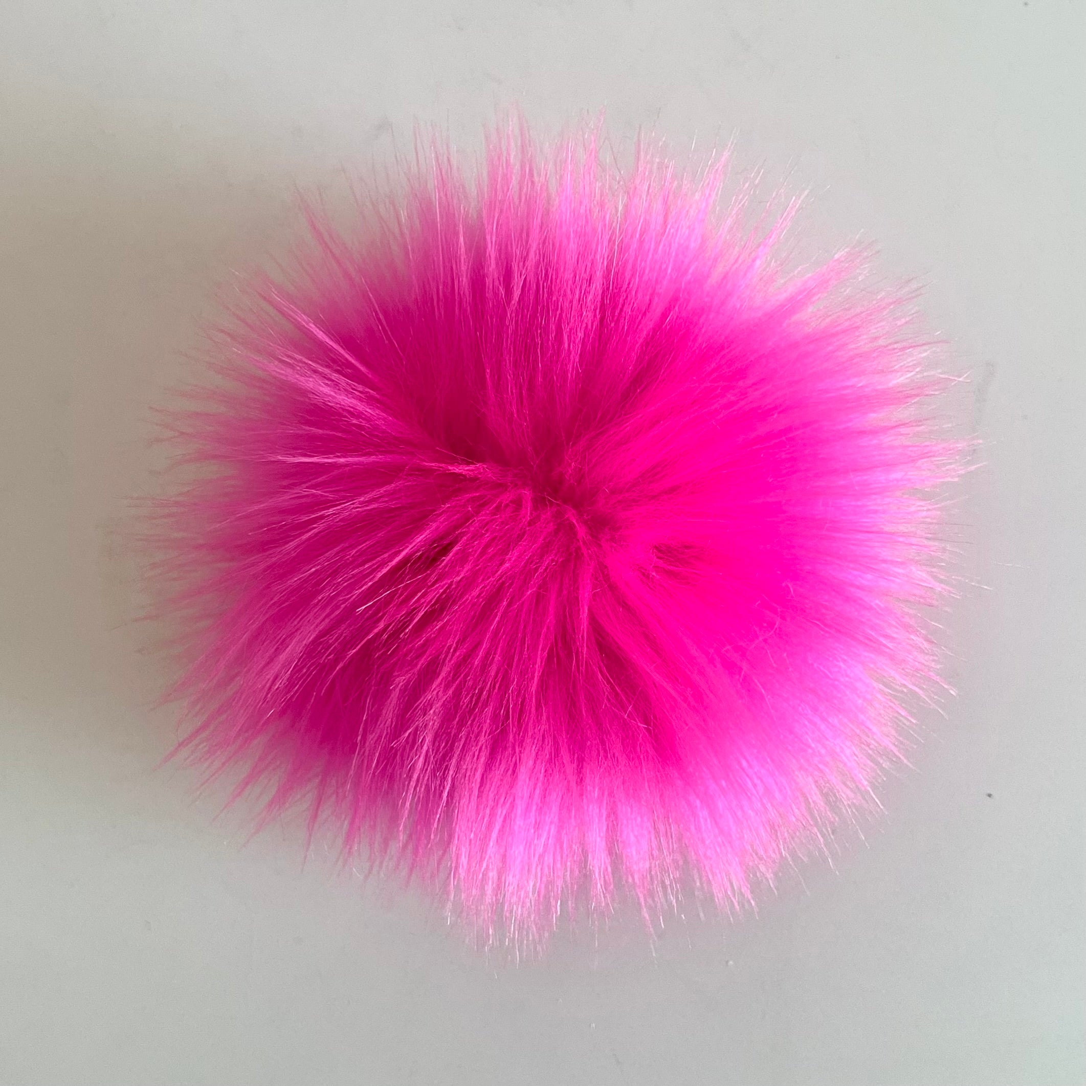 SOUR CANDY luxury faux fur pom pom