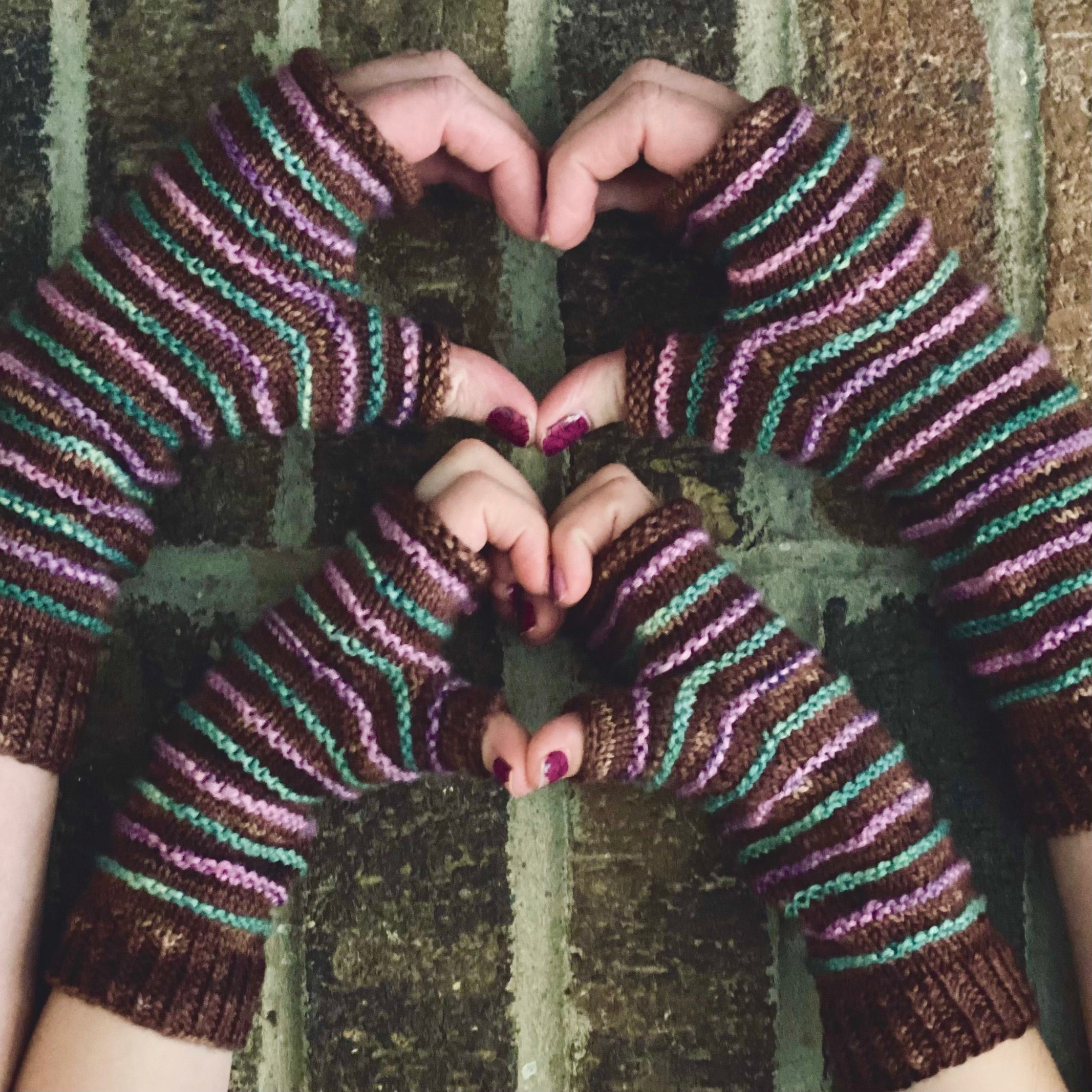 Clarity Fingerless Gloves Pattern