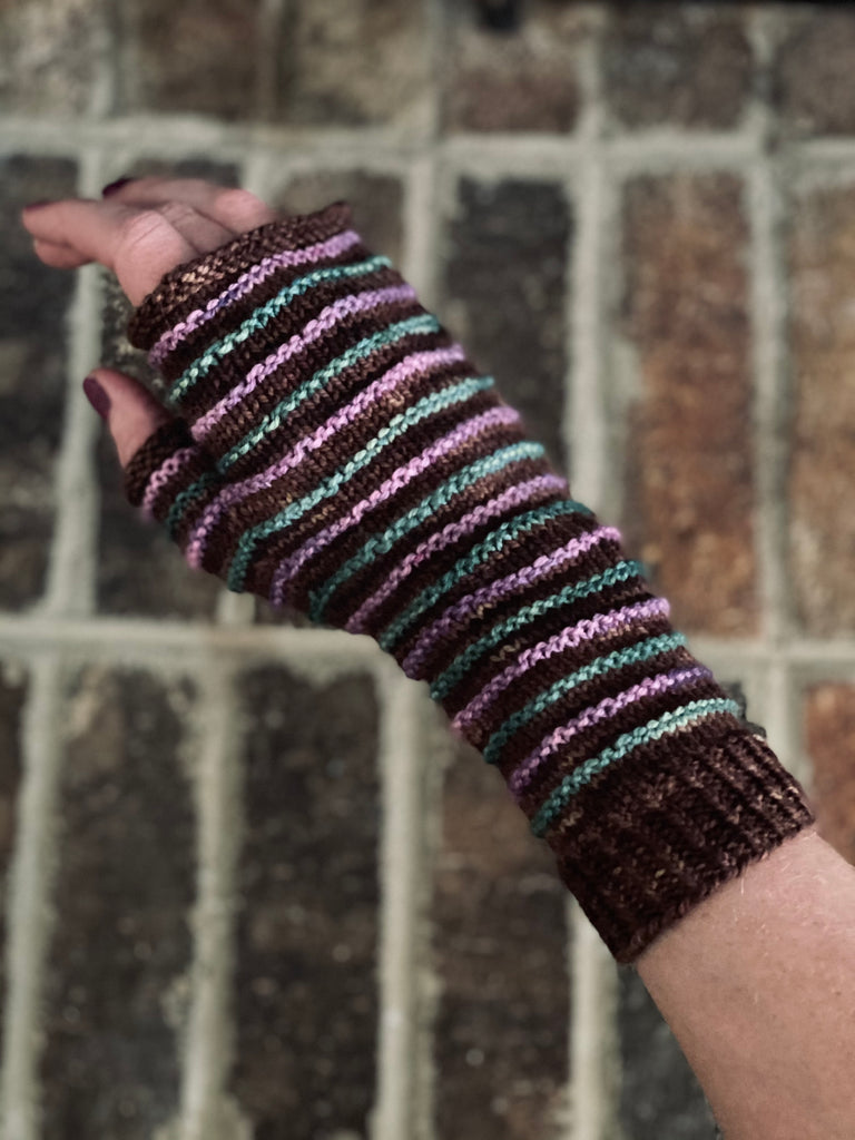 Clarity Fingerless Gloves Pattern